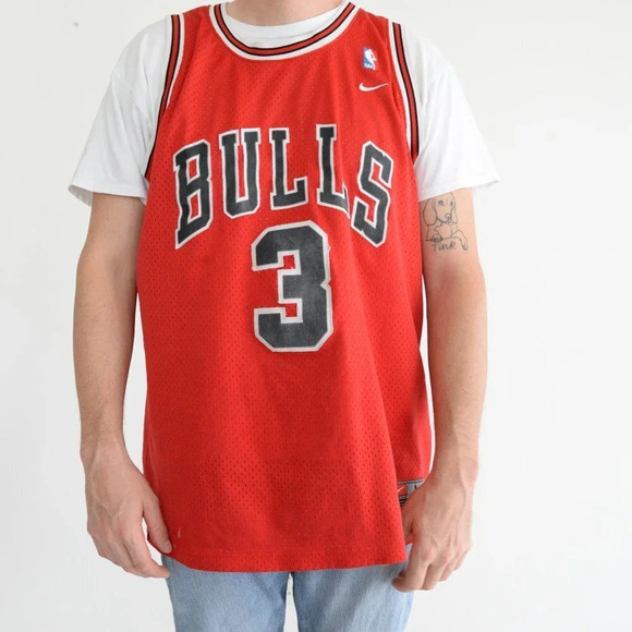 Vintage Nike Red Check Chicago Bulls Tyson Chandler 2001 NBA Home Jersey Size LG - Picture 2 of 12